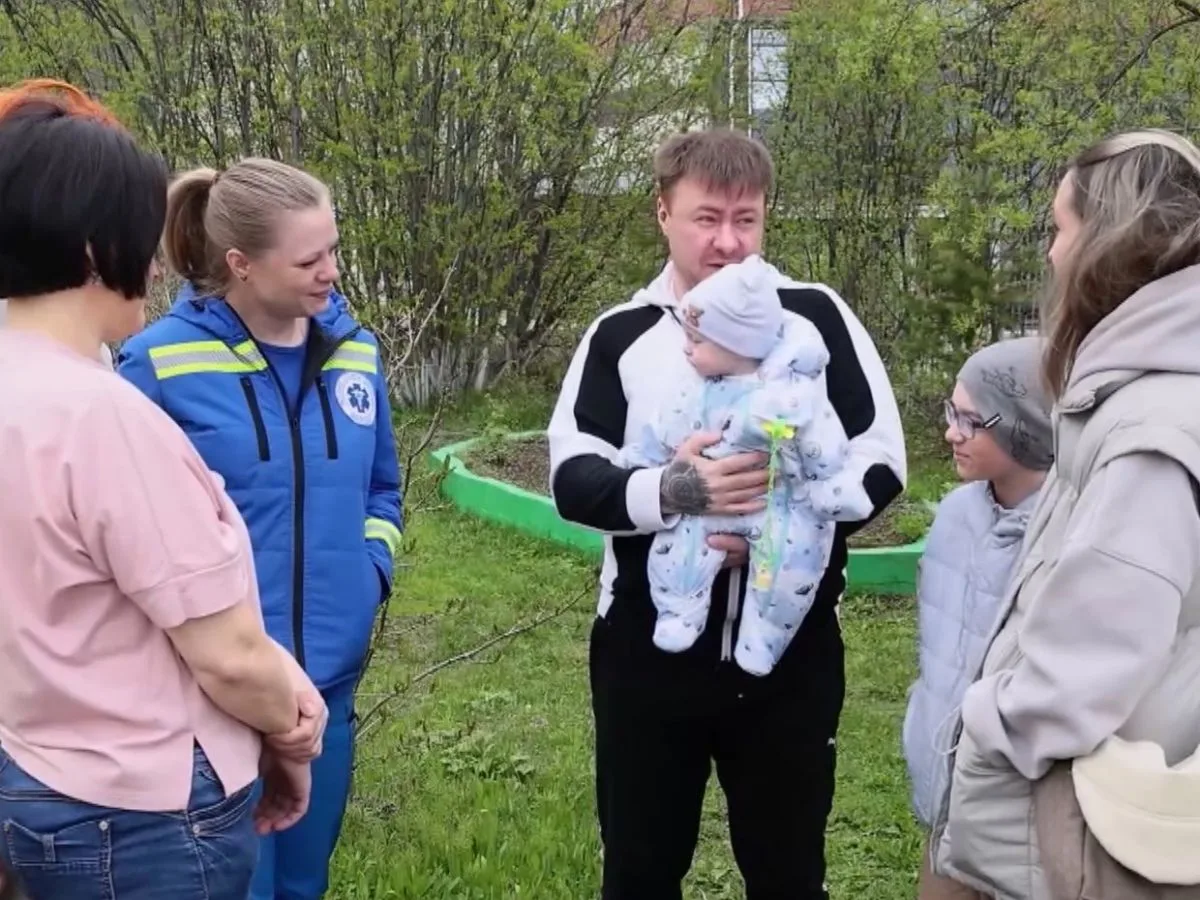 Ребенок впервые родился в летящем вертолете в Магаданской области

Дарья Миронова из Сусумана в трет