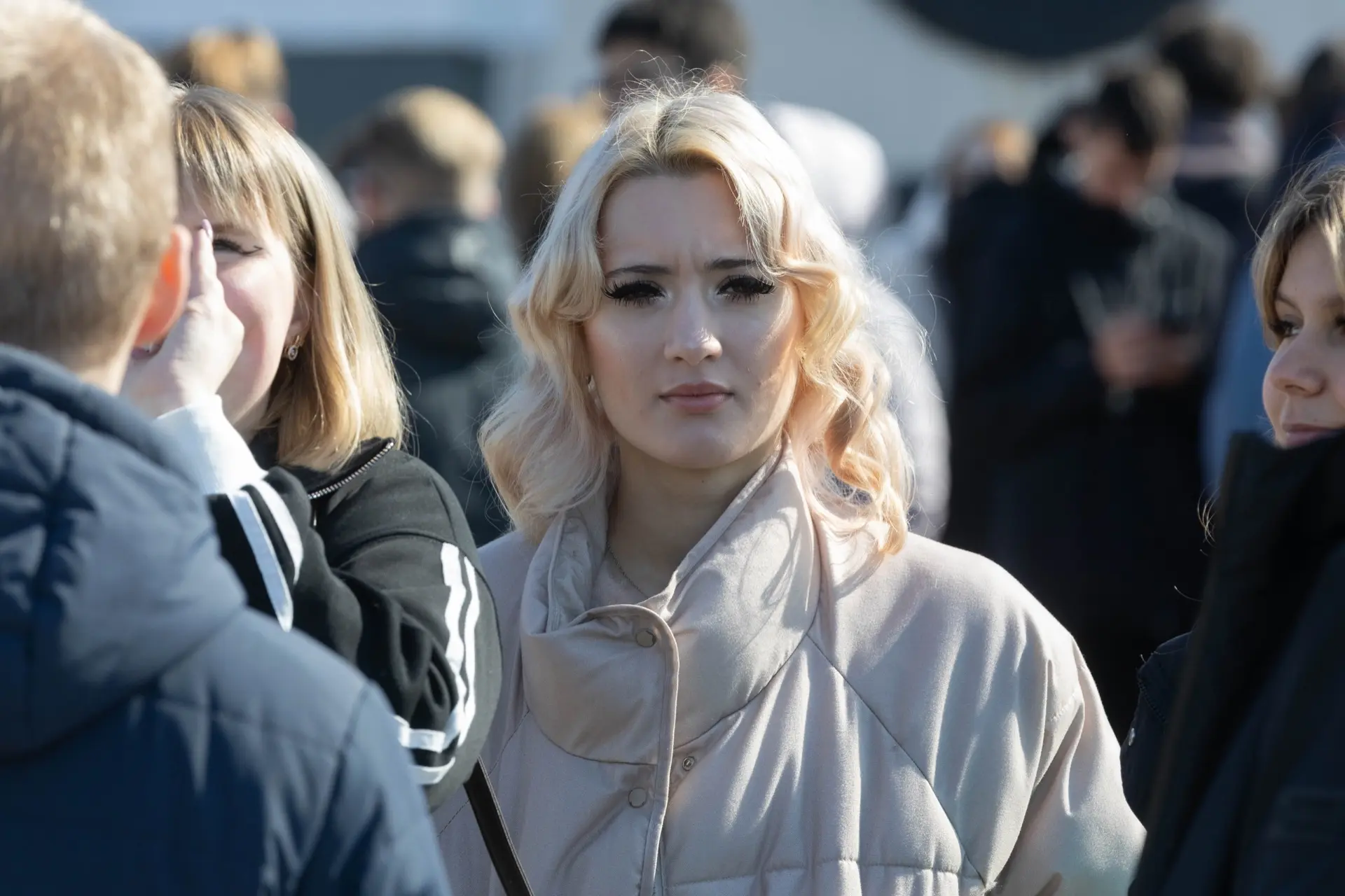 Студенты СахИЖТ вместе с молодежью острова поддержали патриотический флешмоб «Крым наш!»  18 марта 2