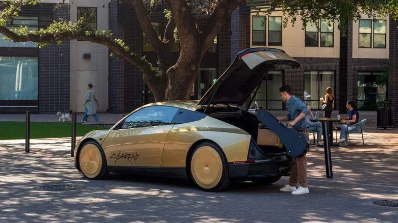Tesla запустила беспилотное такси Cybercab