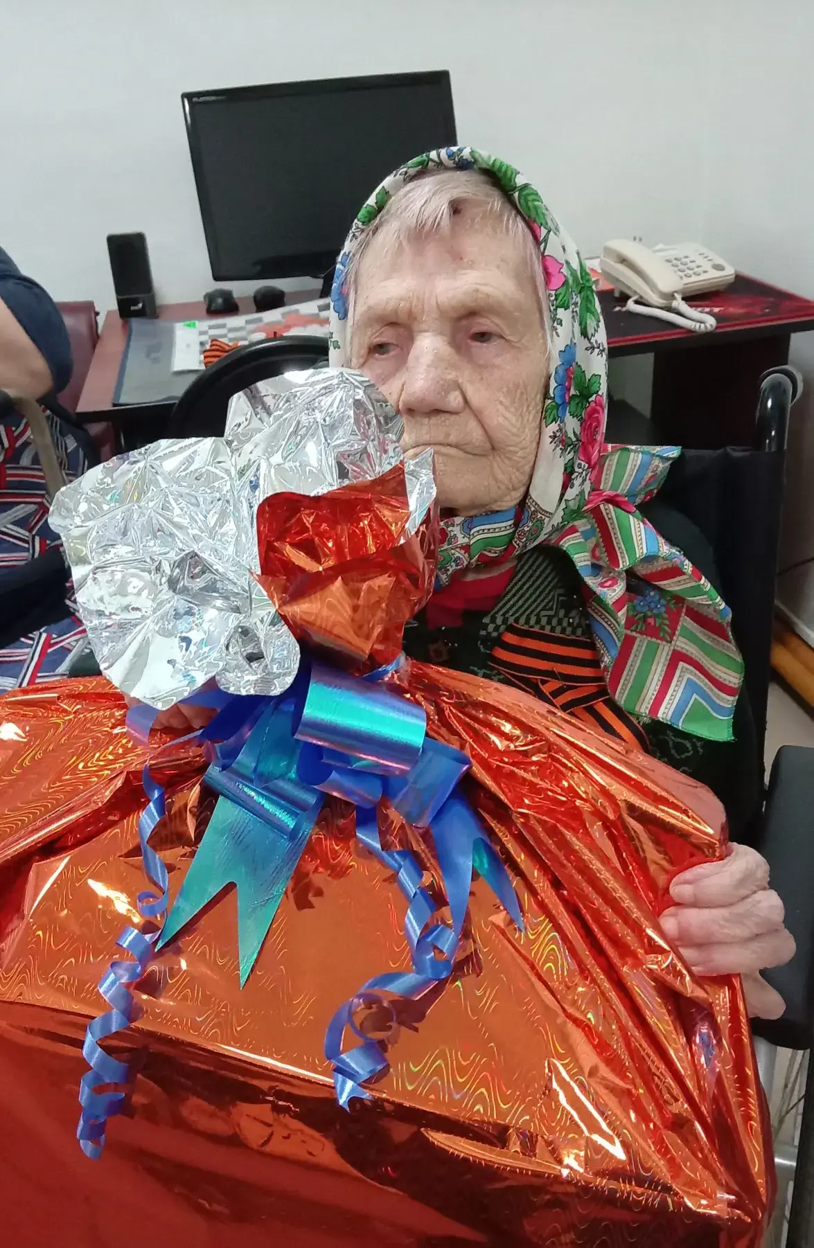 Отдельно поздравили Русинову Клавдию Алексеевну глава Чаинского района, глава сельского...