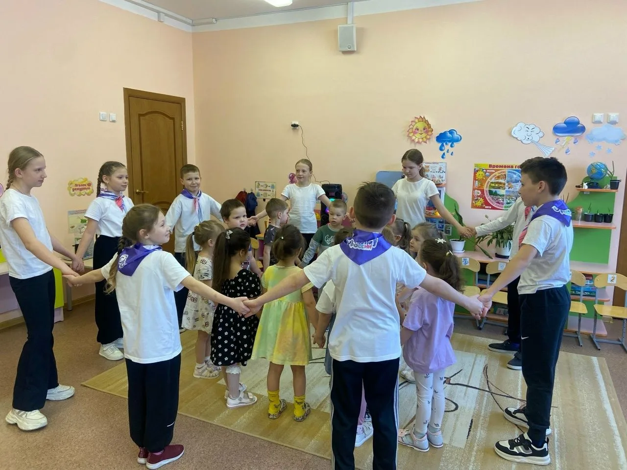 Коллективное творческое дело "Зарядись с Орлятами"  В рамках трека "Орленок-спортсмен" программы "Ор