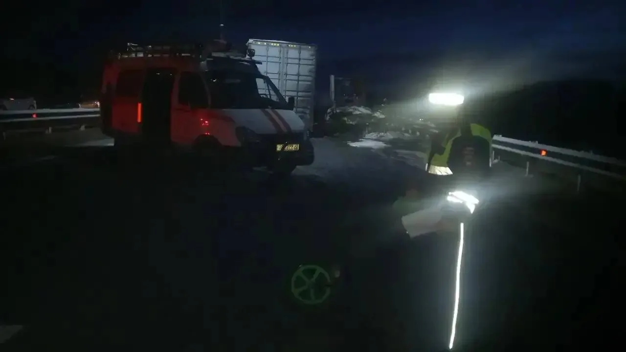 Трасса Кемерово - Новокузнецк частично перекрыта.