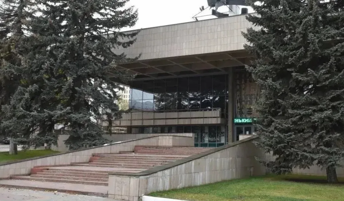 📷 Сенатор Михаил Борщев: Тульский драмтеатр воспитал огромную плеяду замечательных арт...