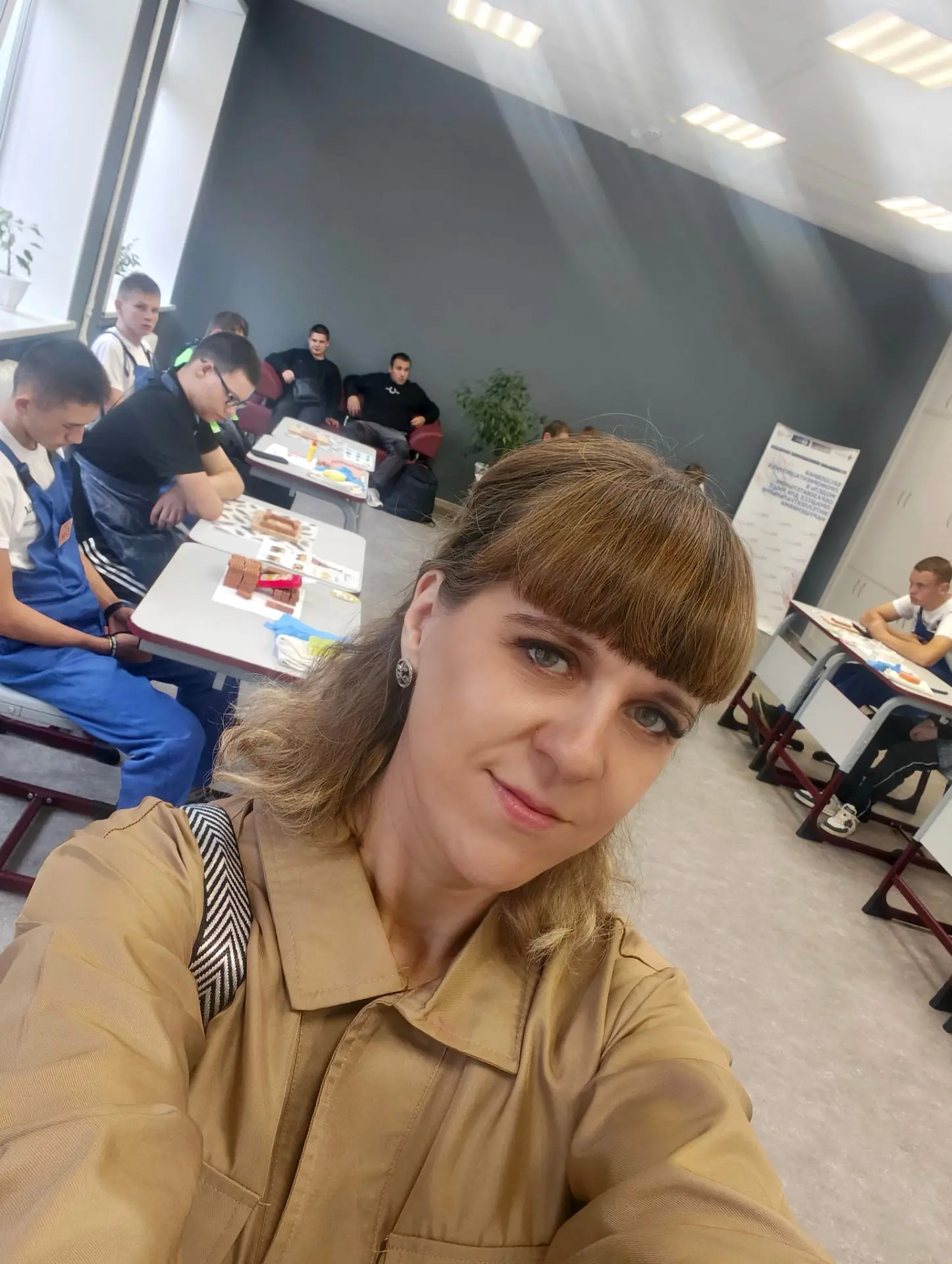 А мы уже уехали с учениками в  "НОВОСИБИРСКИЙ ЦЕНТР ПРОФЕССИОНАЛЬНОГО ОБУЧЕНИЯ № 2 ИМ. ...