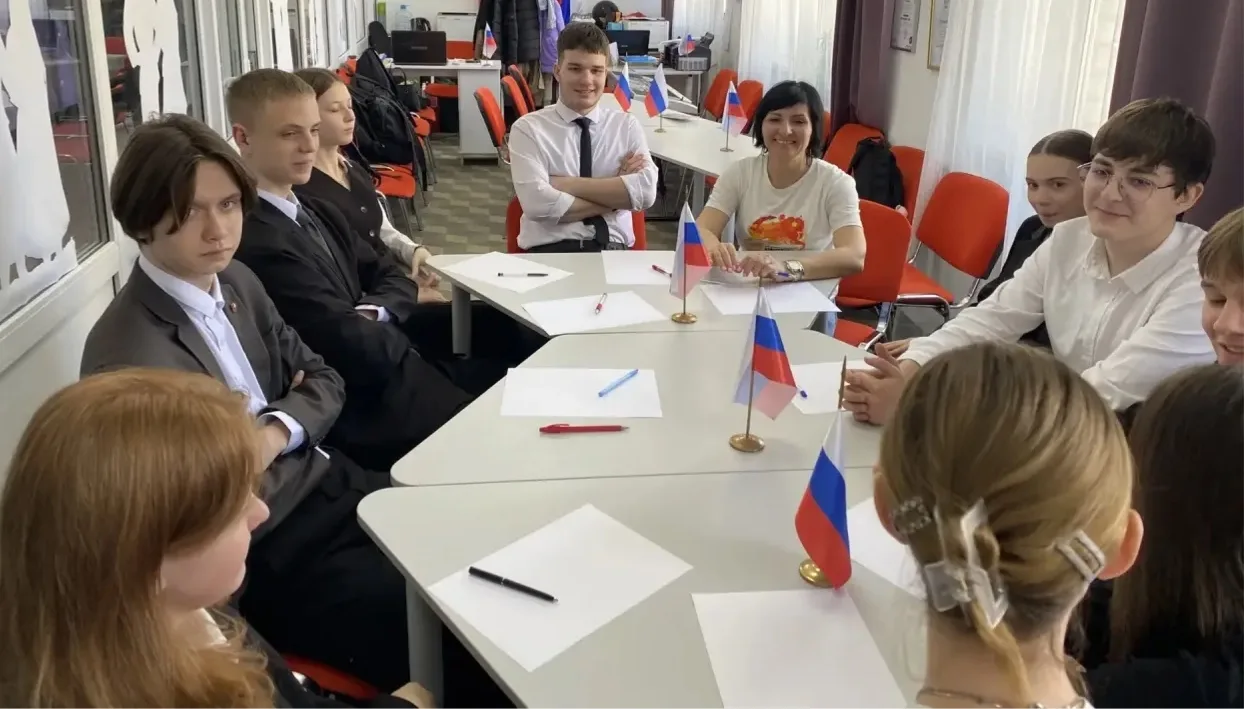 🤝Территория смысла: объединяем усилия школ  №6 и №16!   Сегодня случилось то, что мы ждали! Совет уч