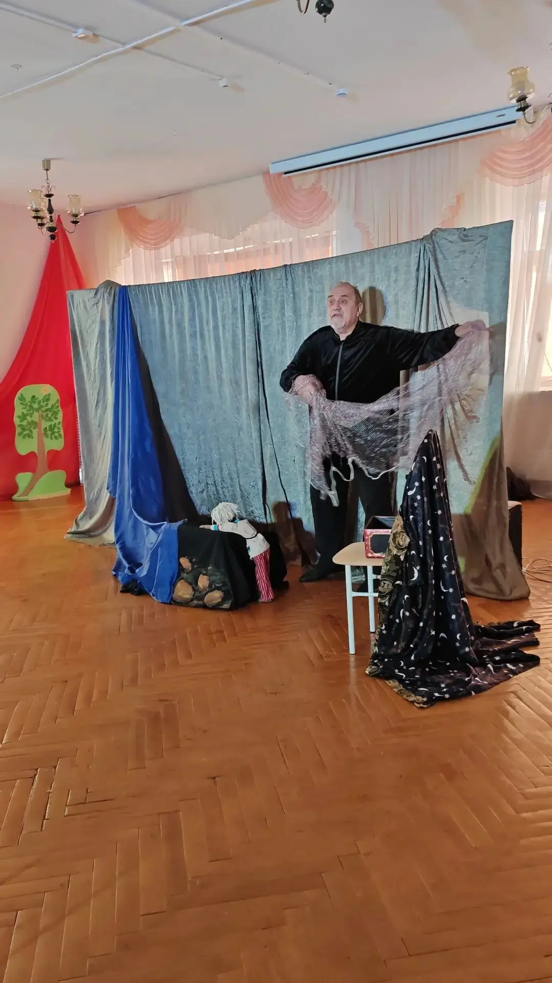4 сентября воспитанники МДОУ "Детский сад "Жар птица" встретились с артистами Рыбинског...
