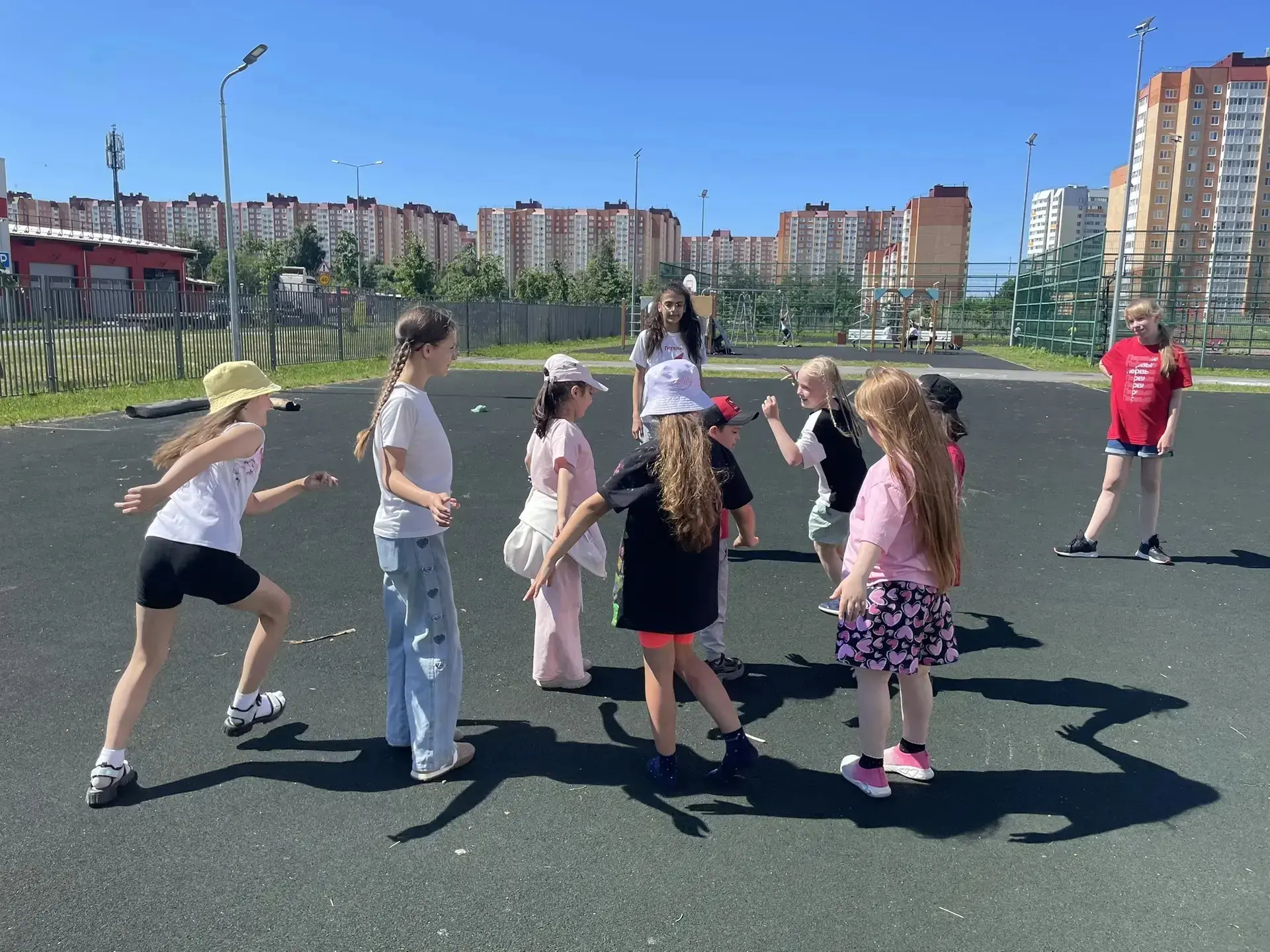 ДНЕВНИК ПРИШКОЛЬНОГО ЛАГЕРЯ. ДЕНЬ 15: ДОБРОЕ ДЕЛО СМЕНЫ И «ЛЕТНЯЯ ФАНТАЗИЯ»! 
 
Сегодняшний день в н