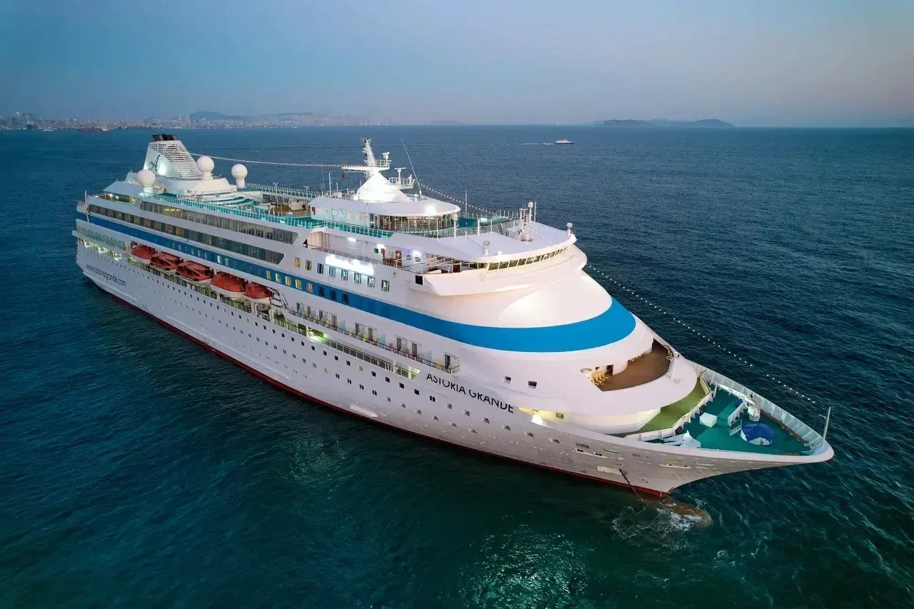 🛳Круиз «Морские ворота Кавказа: от Сочи до Батуми»