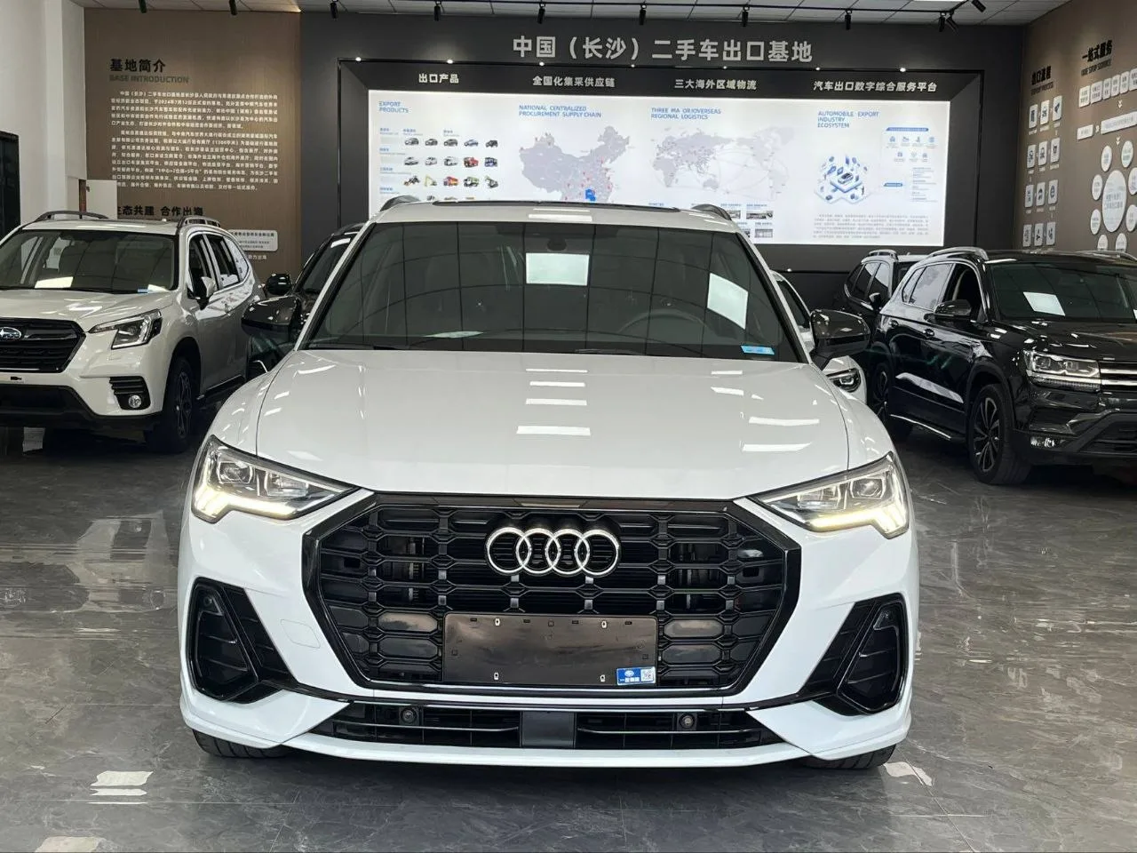 ✅🔑 Audi Q3 2022 35 TFSI в наличии
за 2 630 000 ₽ 

Пробег: 45592 км
Двигатель: 1.4L 150 л.с. бензин