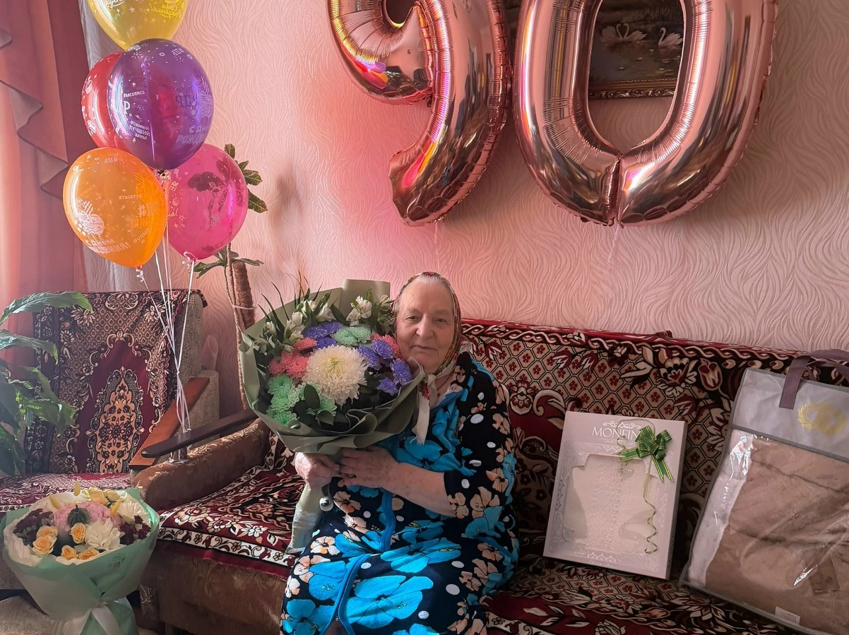 🎉Сегодня значимую дату - свое 90-летие - отмечает Вострикова Лидия Алексеевна.