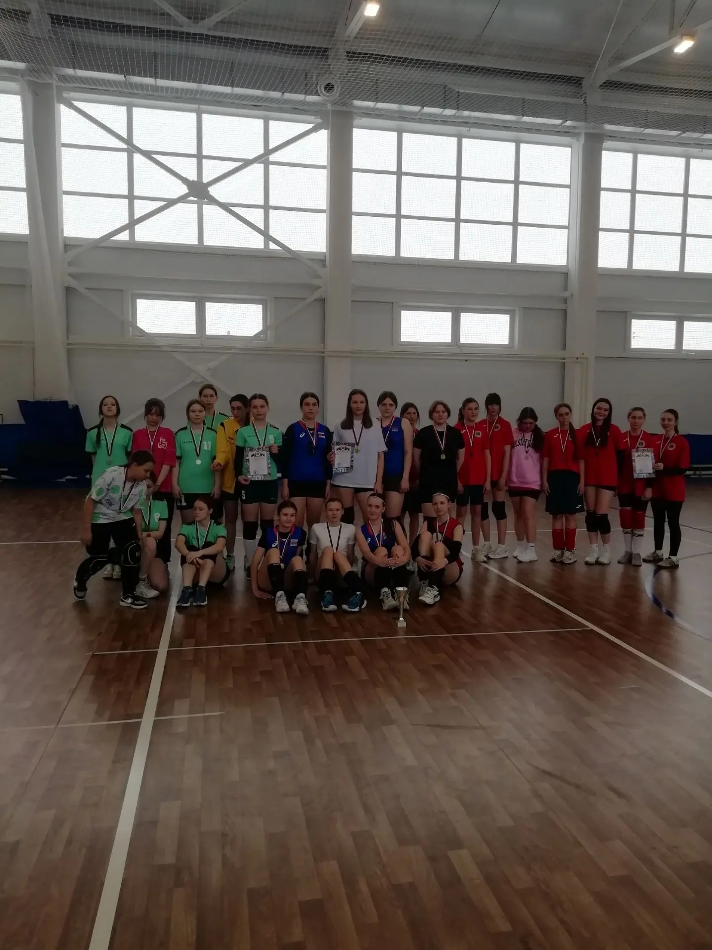 🏐 2 марта в ФОКе с. Еткуль проходили районные соревнования по волейболу среди девушек обучающихся об