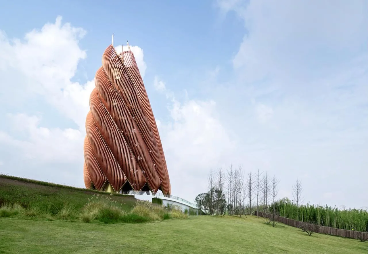 Panda Tower в Чэнду, Китай 🇨🇳  🔹 Panda Tower или Bamboo Tower - башня в Чэнду на территории Центра р