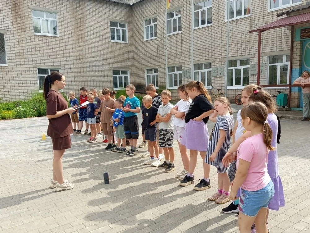 В преддверии Дня России в нашем пришкольном лагере прошла увлекательная станционная игра «Россия — Р