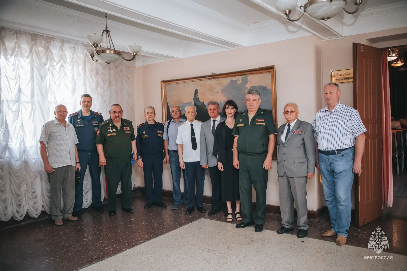 Обсуждены вопросы взаимодействия с областной ветеранской организацией Свердловской области🤝

👥Член