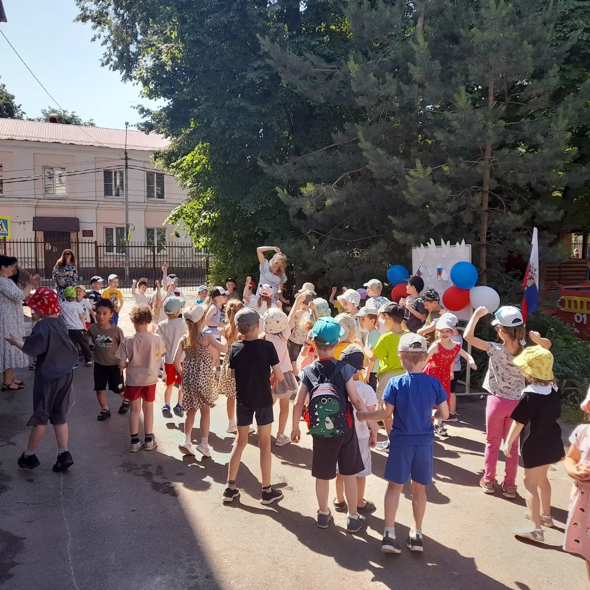 День России в нашем детском саду: как это было!

12 июня — особенный праздник для каждого гражданина