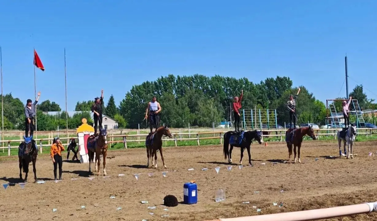 🎉 Каникулы 9Б — время ярких впечатлений! 🎉