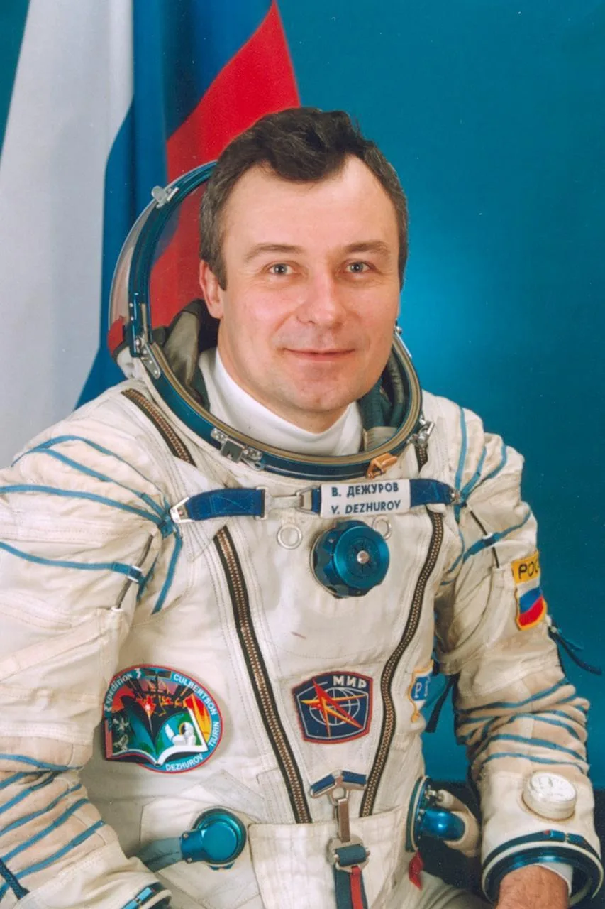 🚀 Сегодня день рождения отмечает Герой России, лётчик-космонавт РФ №81 Владимир Николаевич Дежуров!