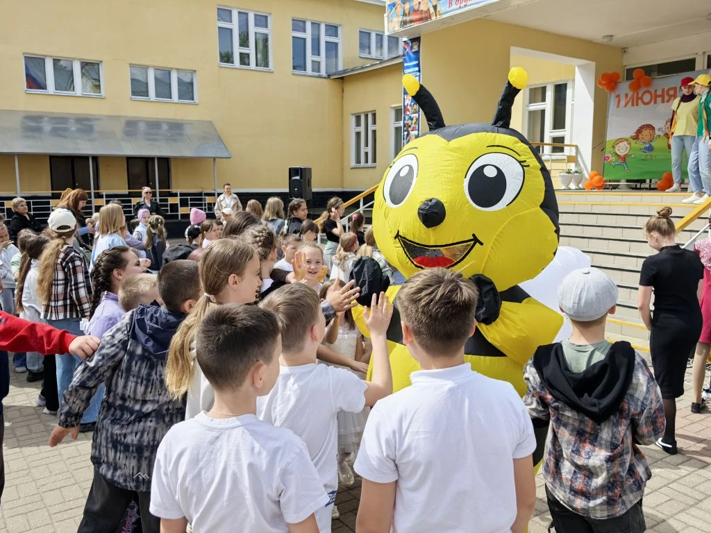 ☀️Праздник Дня защиты детей в лагере: радость, игры и мороженое