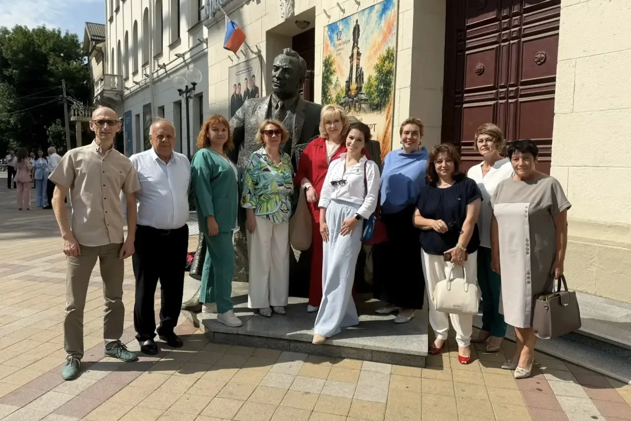 Директор Детской школы искусств №8 Наталья Витальевна Скрипина вошла в число участников...