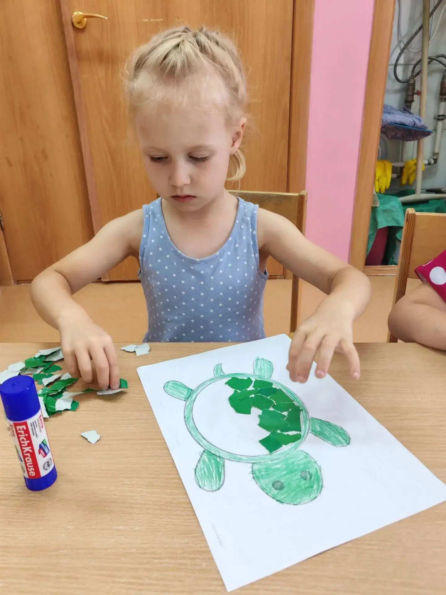 🐢 Совсем недавно отмечался День черепашек в «Морских котиках» и «Золотых рыбках»! Ребята мастерили 