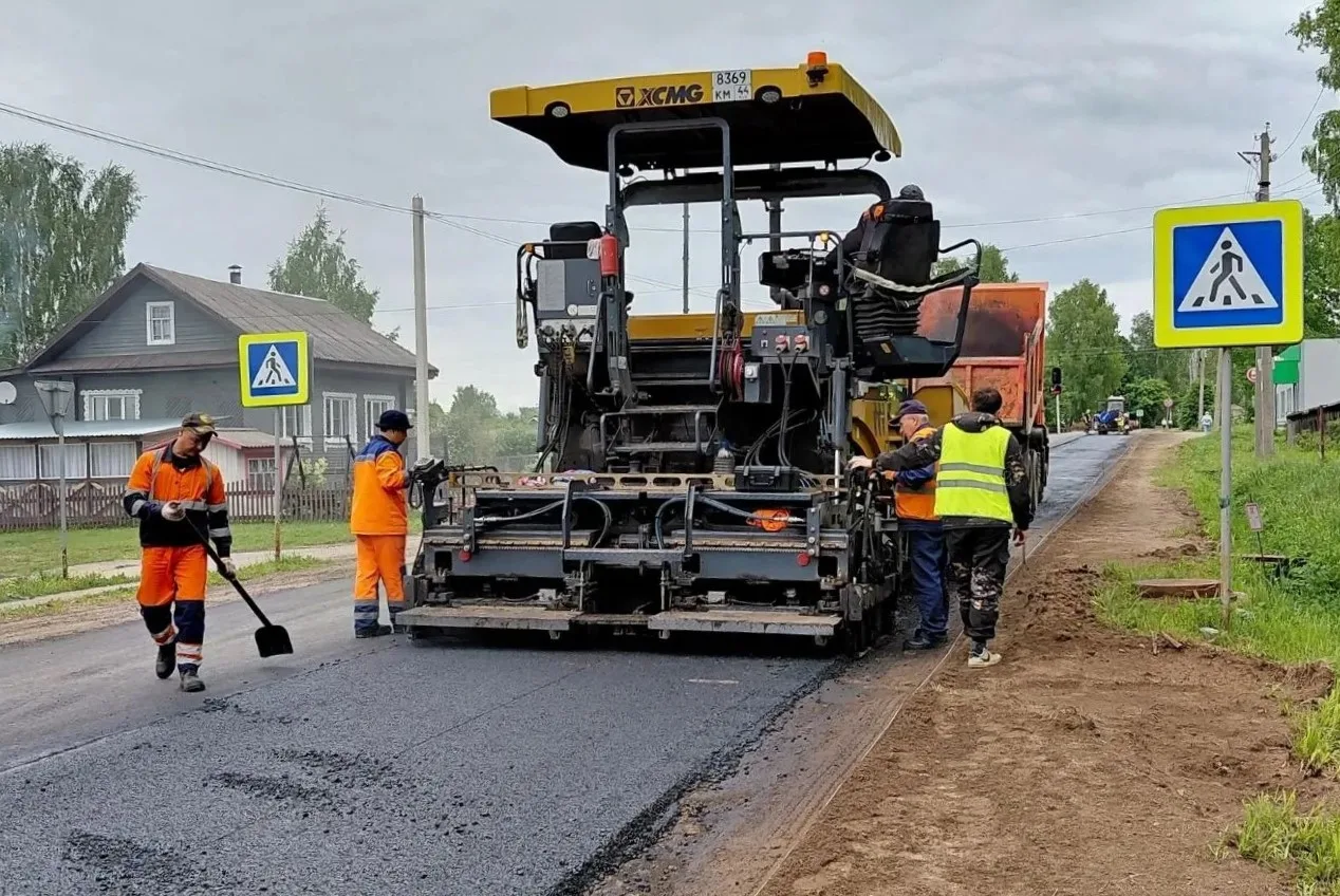 В Костромской области ремонтируют дороги, ведущие к местам отдыха

В 2026 году в рамках президентско