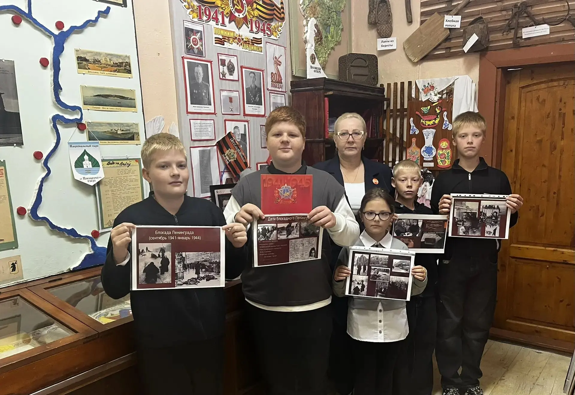 Сегодня в нашем школьном музее прошёл особенный «Разговор о важном» для 1–5 классов. Ре...