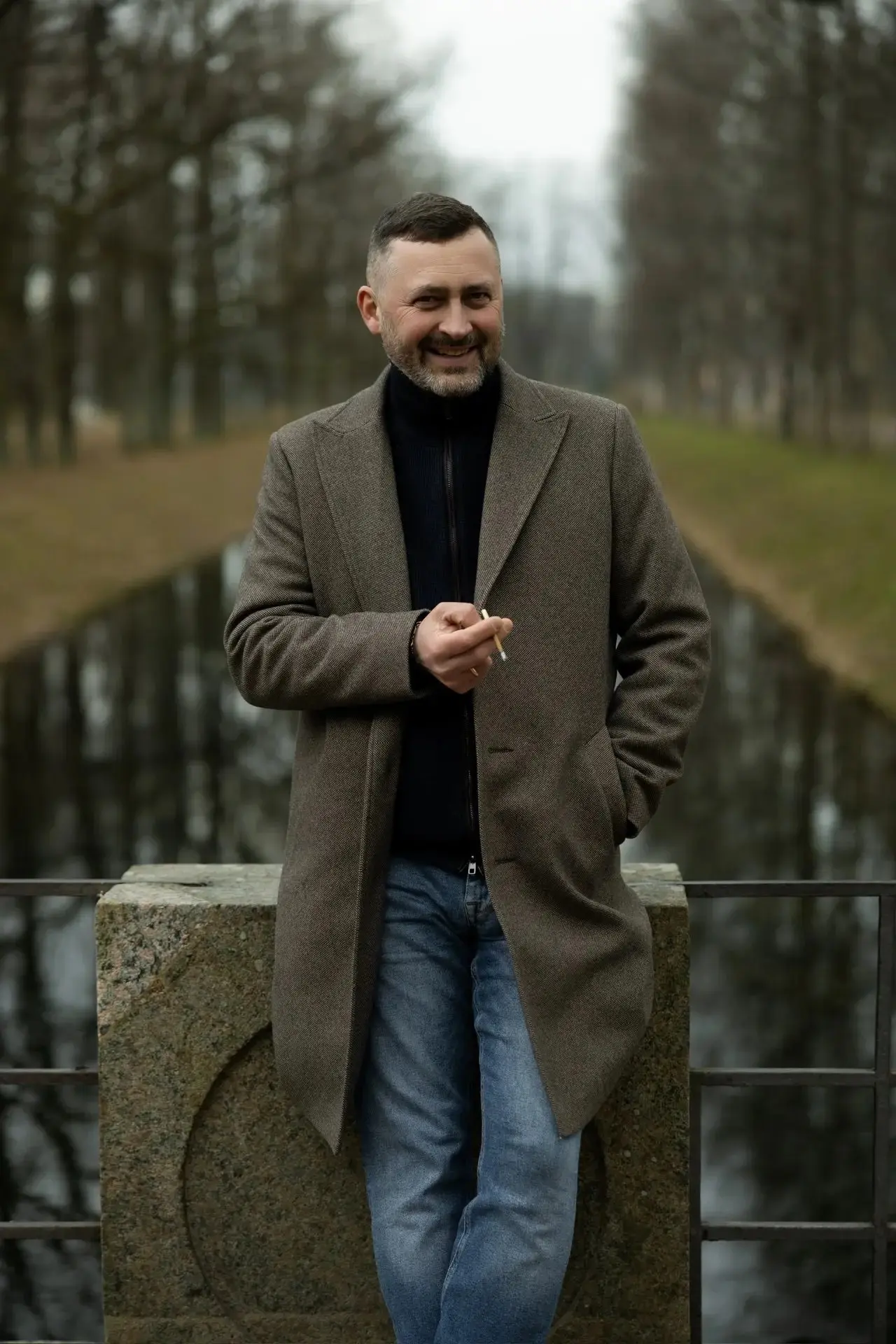 Он думает, что я ненавижу его рыбалку! Да я ее обожаю и даже чуть-чуть завидую, что мож...