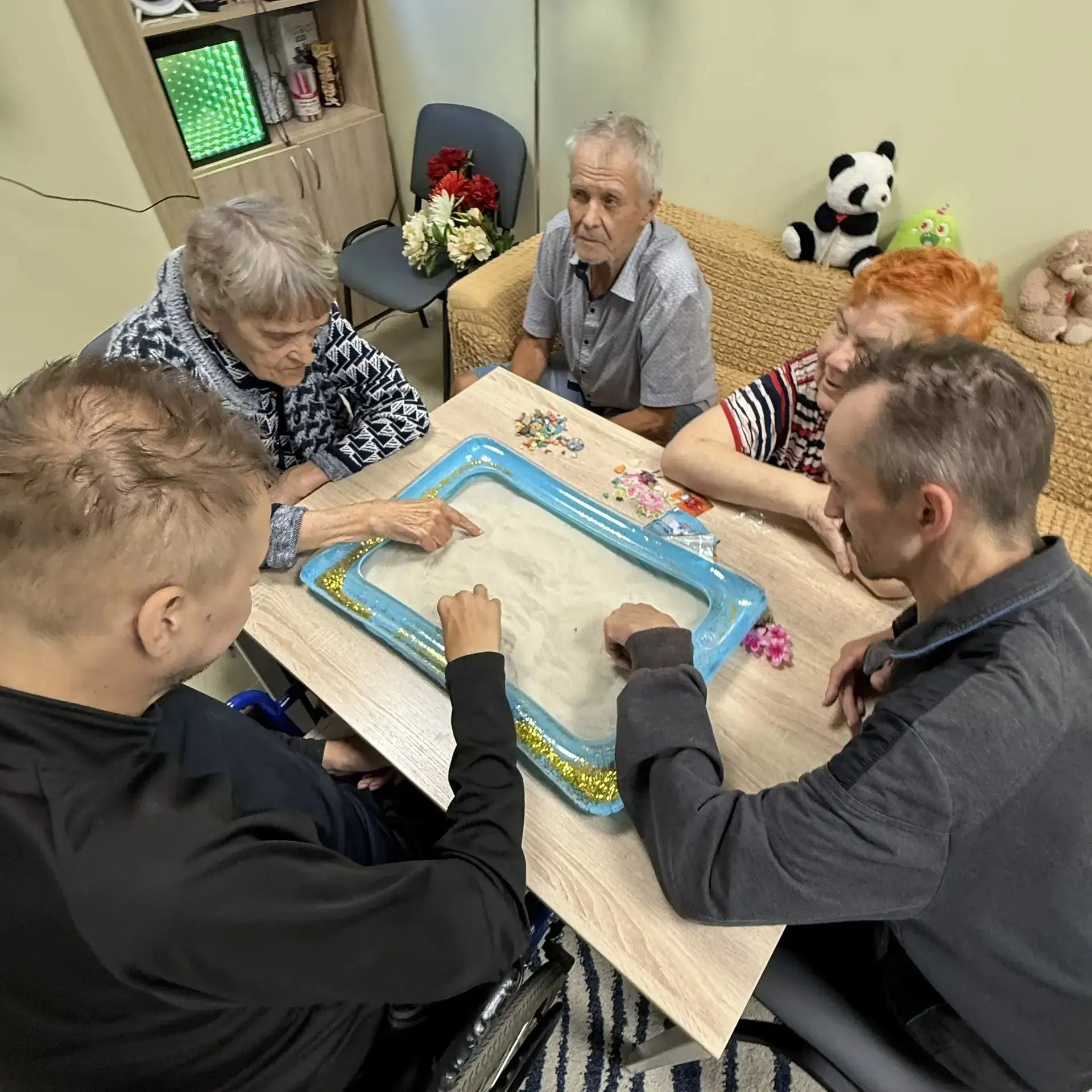 «День секретиков»🤫🫶🏼в 🏡«Доме Заботы»: путешествие в детство👧👦🏻