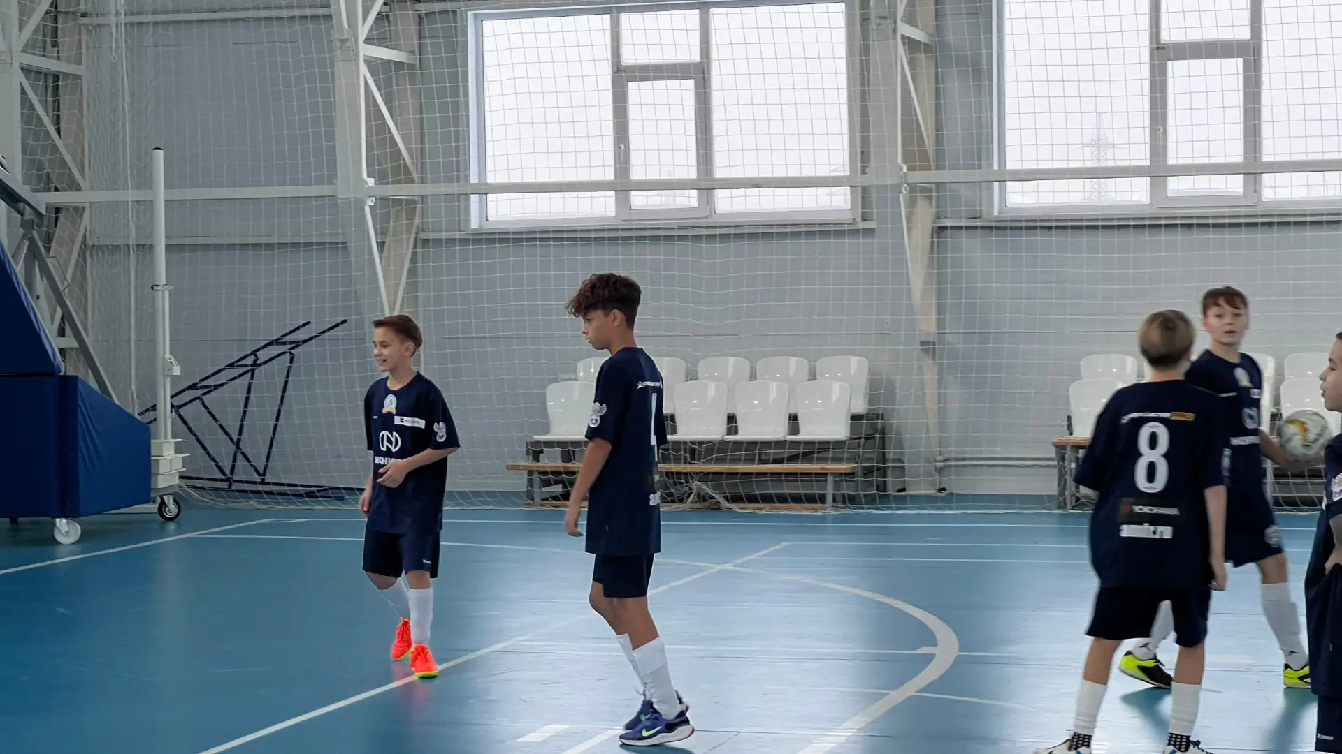 Наши юные футболисты снова показали класс! ⚽️  Принимаем поздравления всей школой! Наша школьная фут