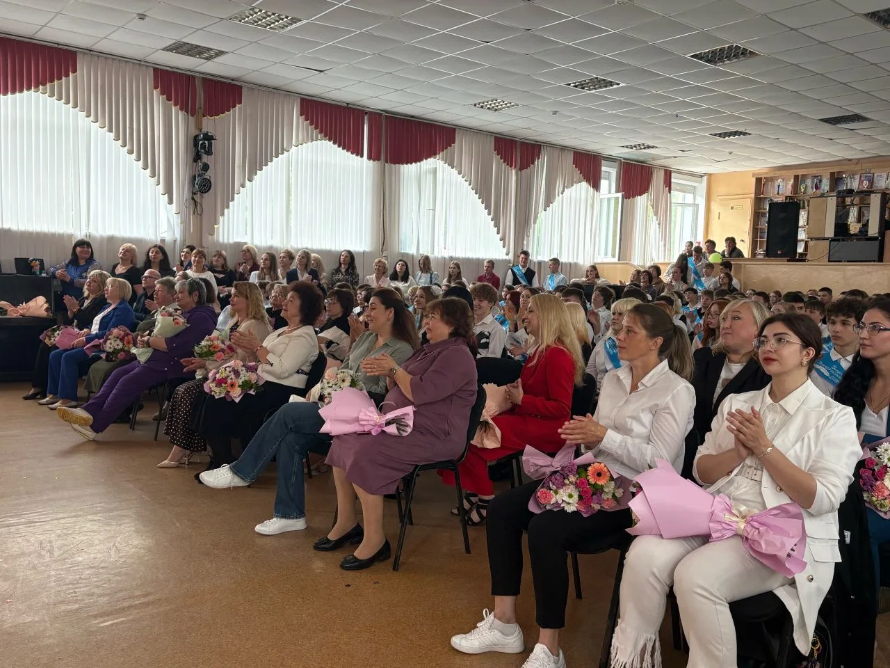 Настала очередь и девятиклассников провести торжественное мероприятие, которое получило...