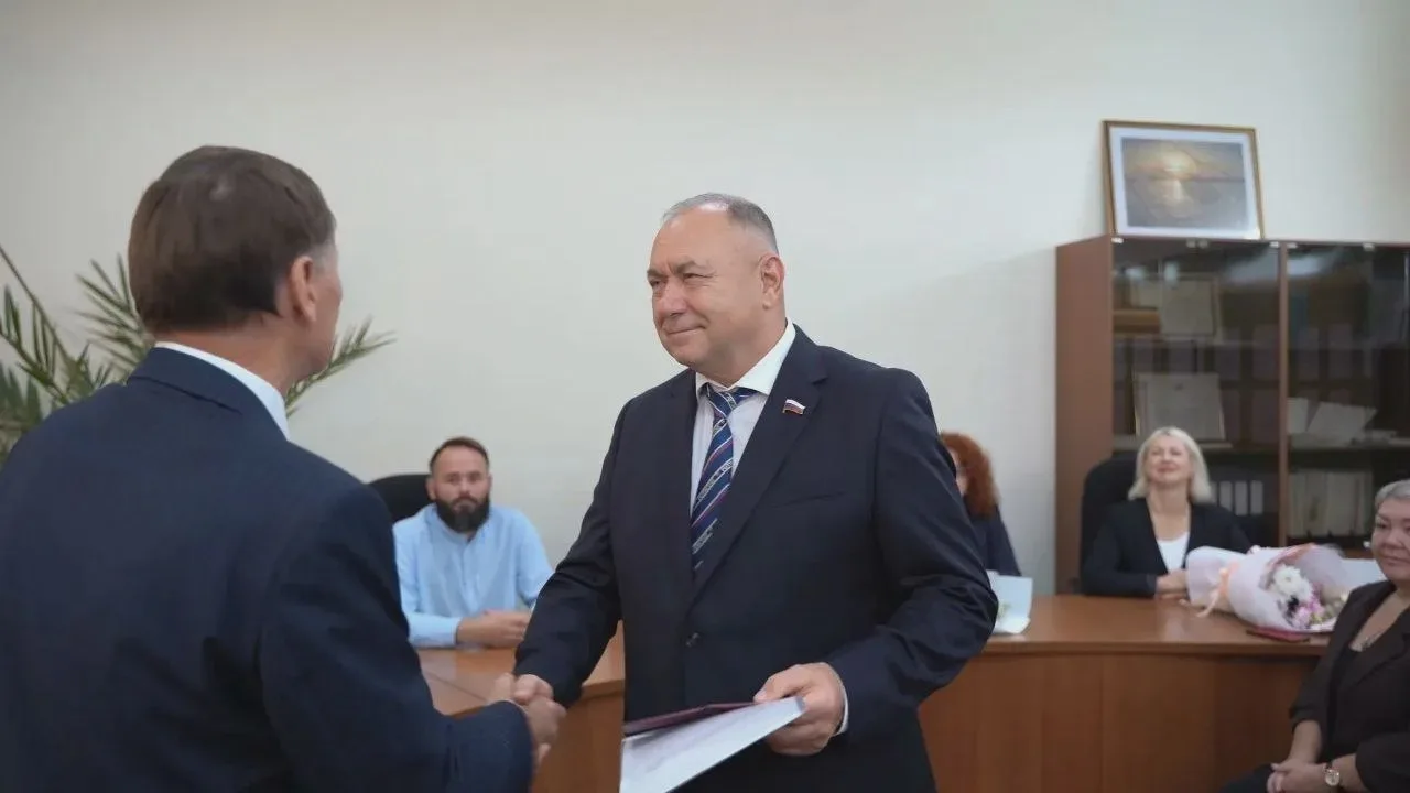 Иван Демченко проводит региональную неделю в округе