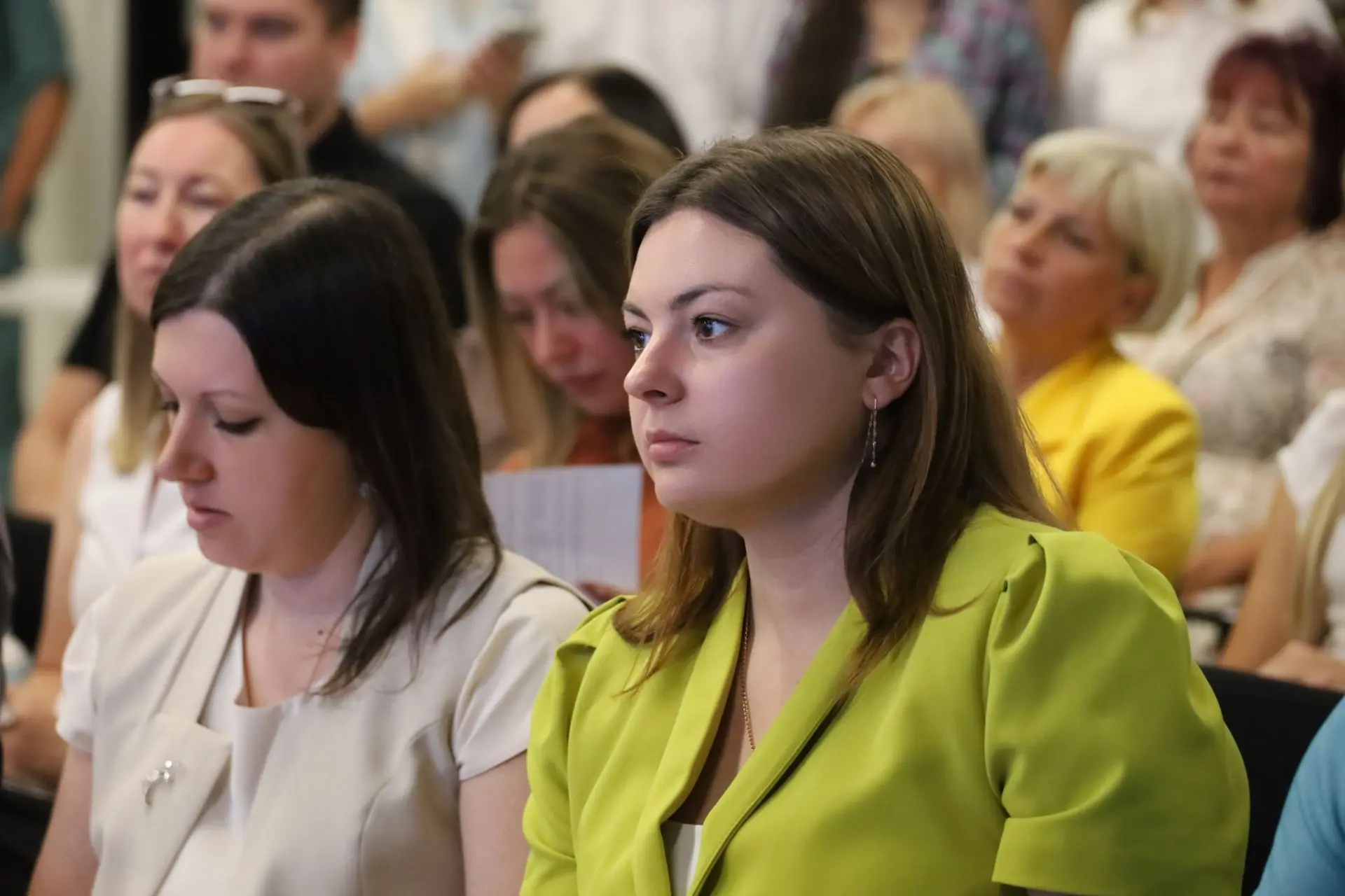 Хочу сегодня поговорить о том, что у нас на слуху, но часто остаётся за семью печатями ...