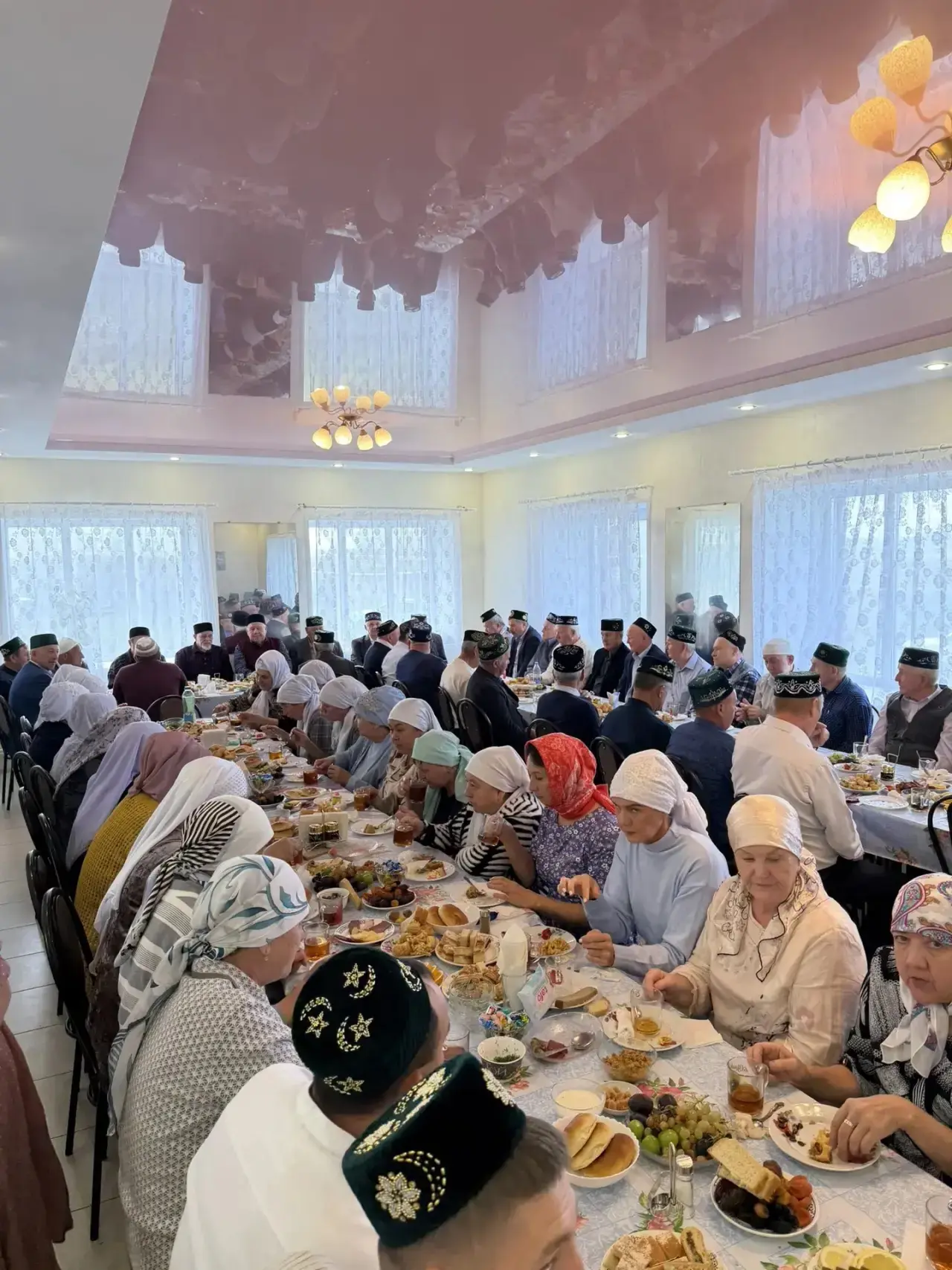 Среди 115 человек нашли меня?🥰