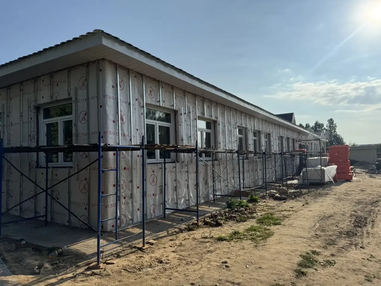 🚧Работы в школе продолжаются под особым контролем