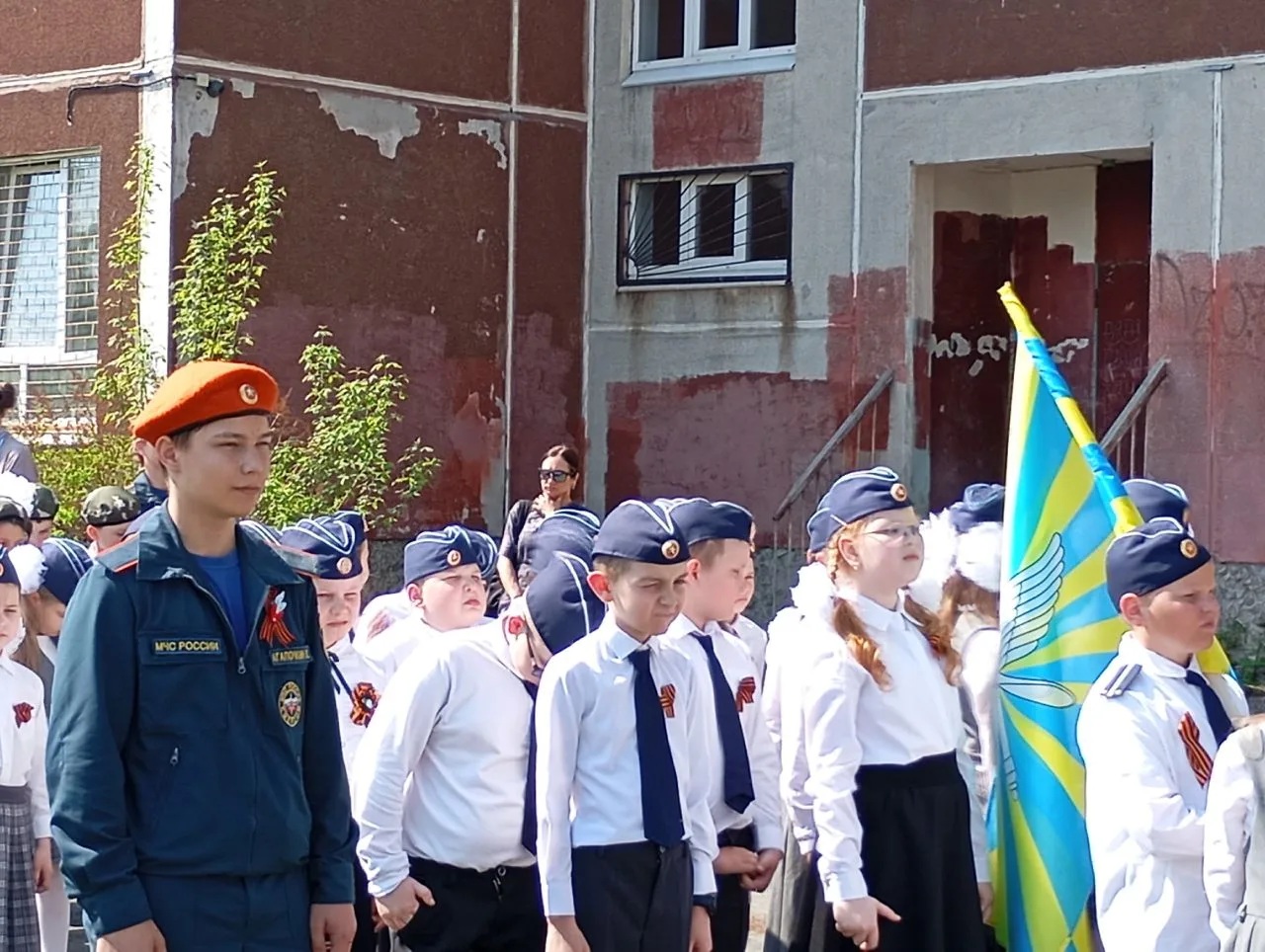 🎖️ Парад Победы в лицее: мы помним, мы гордимся!  7 мая в нашем лицее состоялся настоящий военный па
