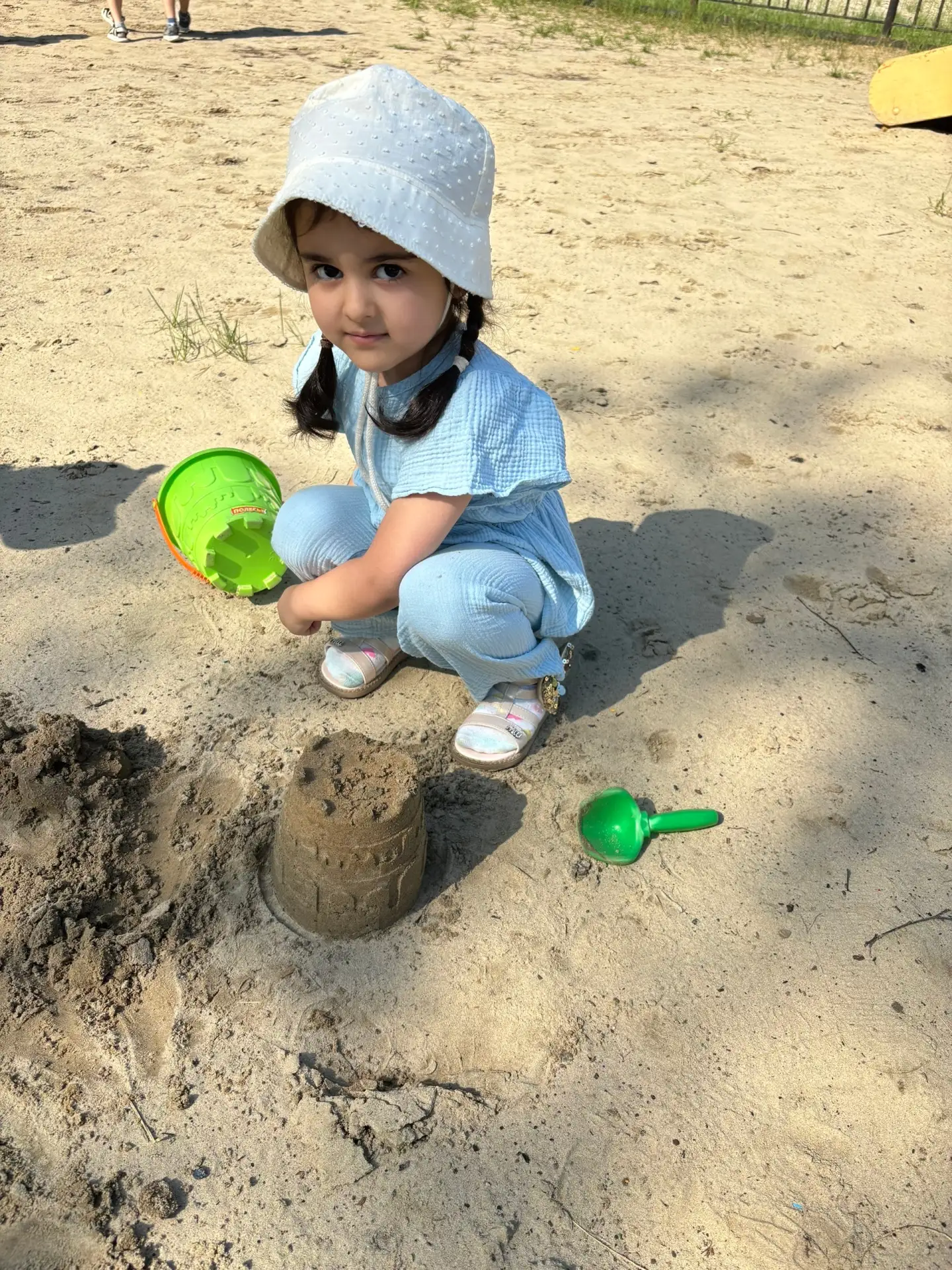 🏛 Сегодня мы отмечаем праздник людей, которые создают красоту вокруг нас! 👷 Кто такой архитектор? 