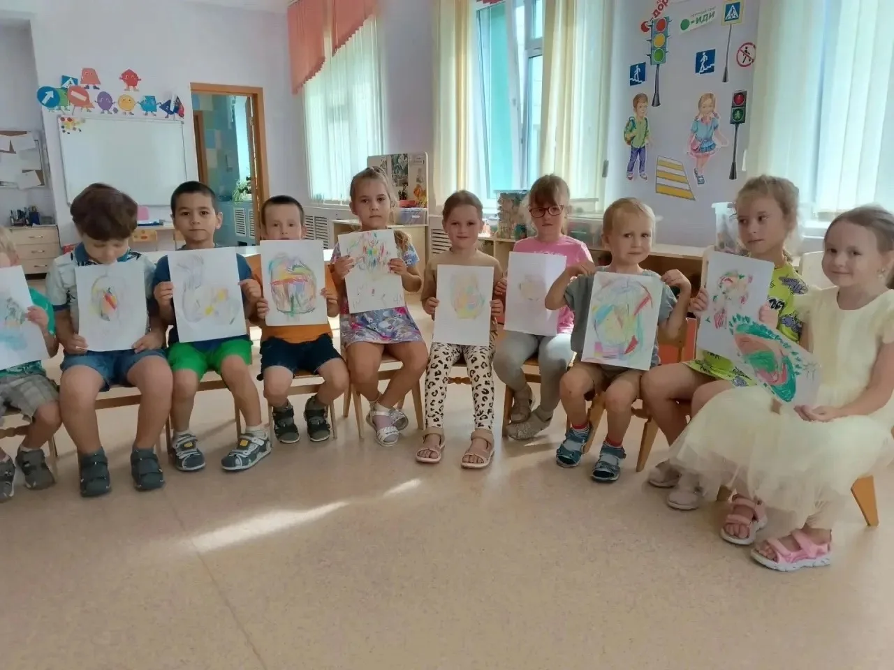 🙈🎨 «Закрой глаза и нарисуй... чудо!» Удивительный творческий эксперимент в нашей груп...