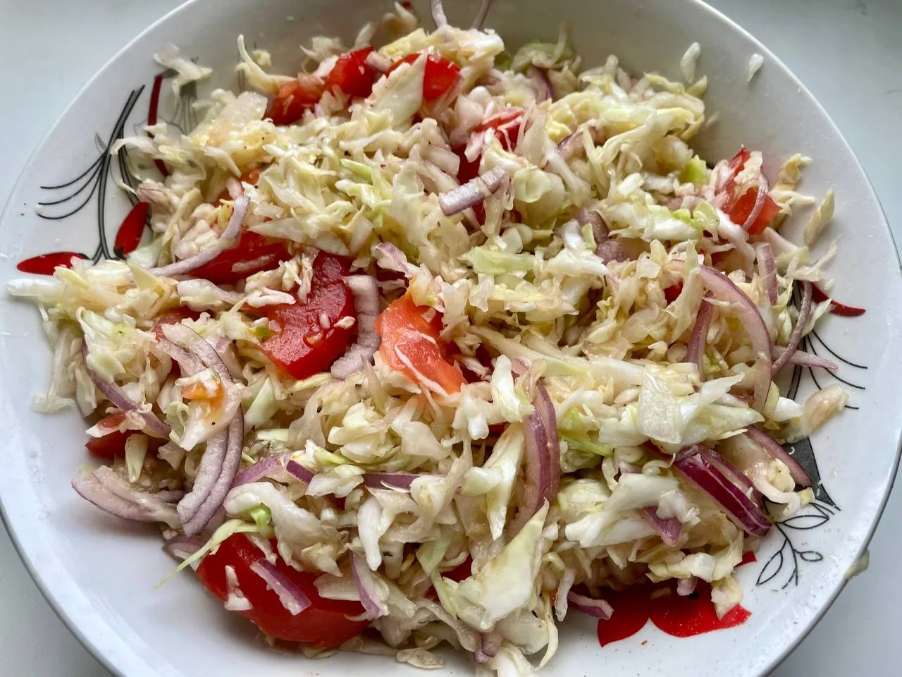 Салат из капусты «Быстро и вкусно»