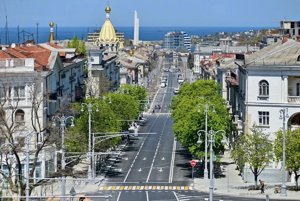 Уважаемые гости нашего города!