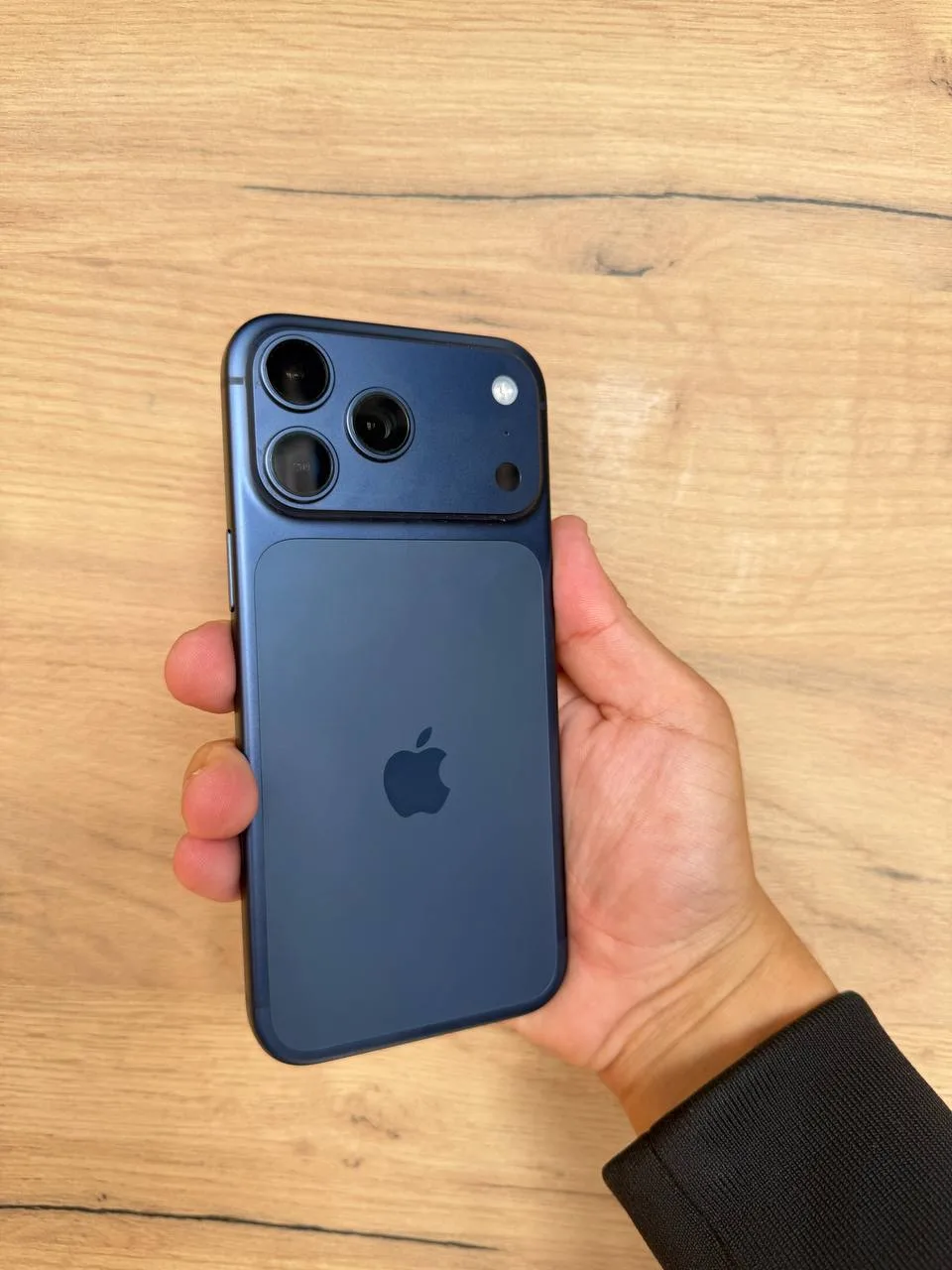 iPhone 17 Pro Max  256 Gb 💙