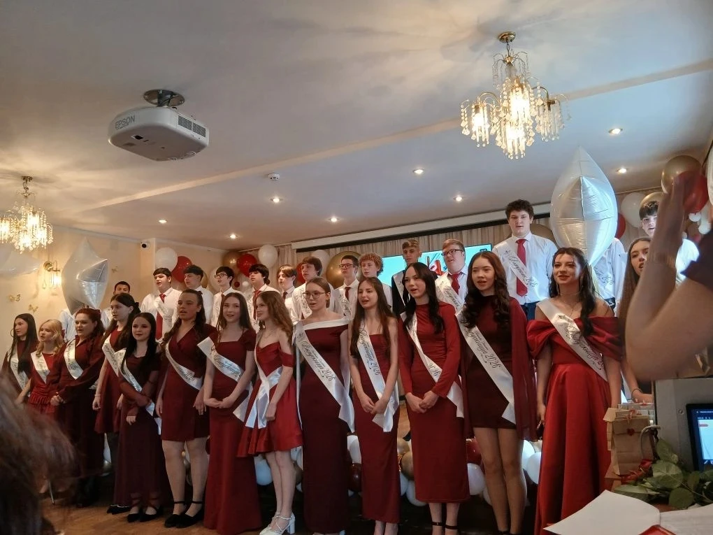 🎓 Праздник Последнего звонка в Внуковской школе