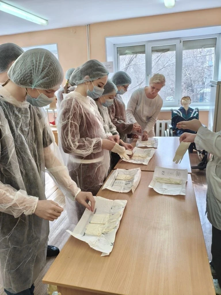 Каникулы - это отличная возможность найти свой путь для будущих абитуриентов! В рамках профориентаци