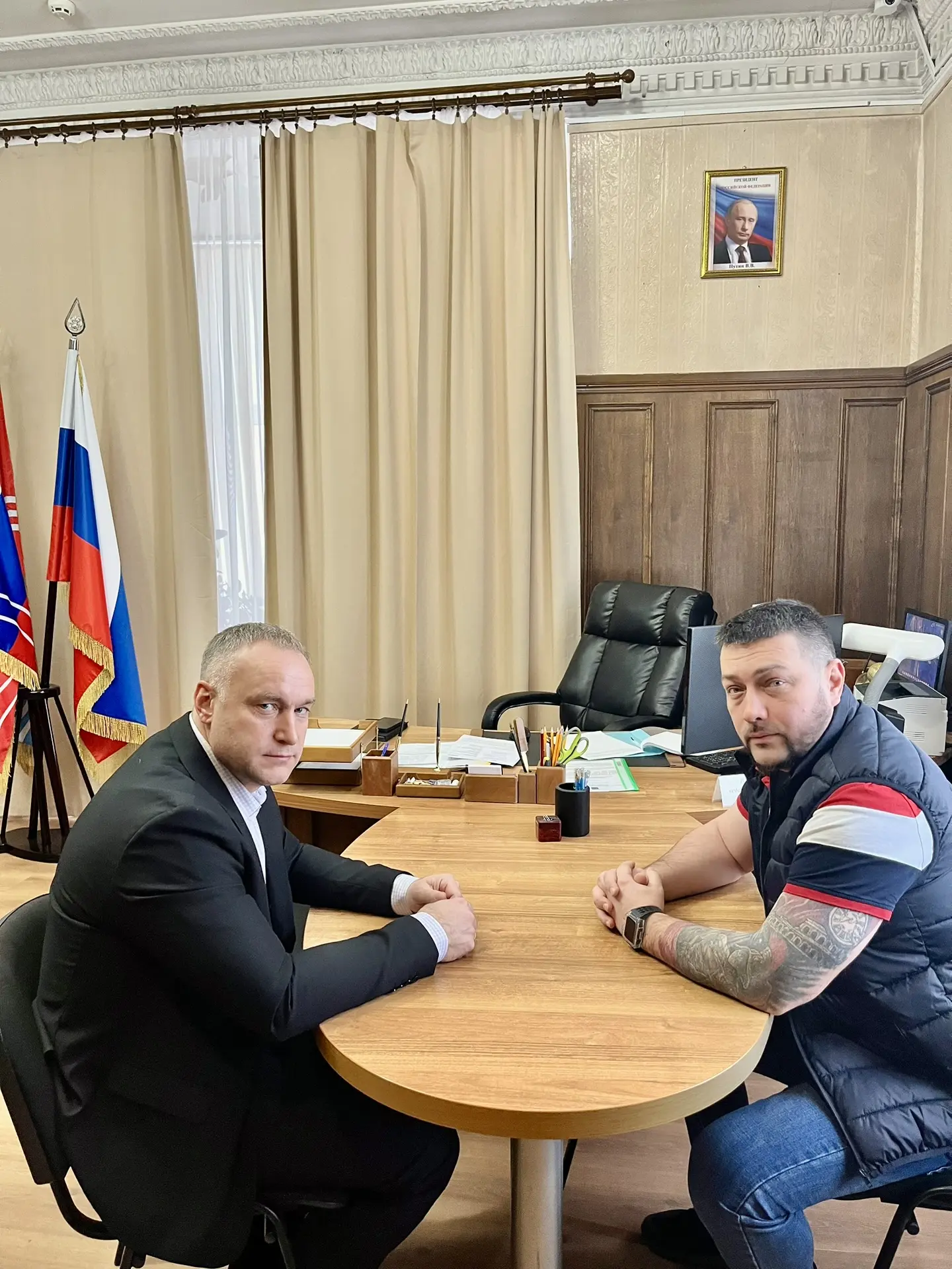 🤝 Поздравил своего коллегу А. В. Дубинчина с назначением.