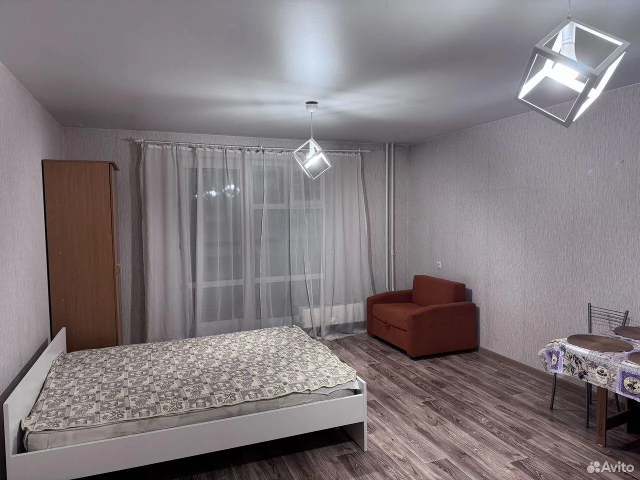 Сдам без посредников: студия, 35м²