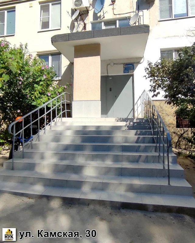 🤝Команда. Опыт. Результат.

🏢ул. Камская, 30;
🛠ремонт ступеней входной группы подъезда № 4;

🏢ул