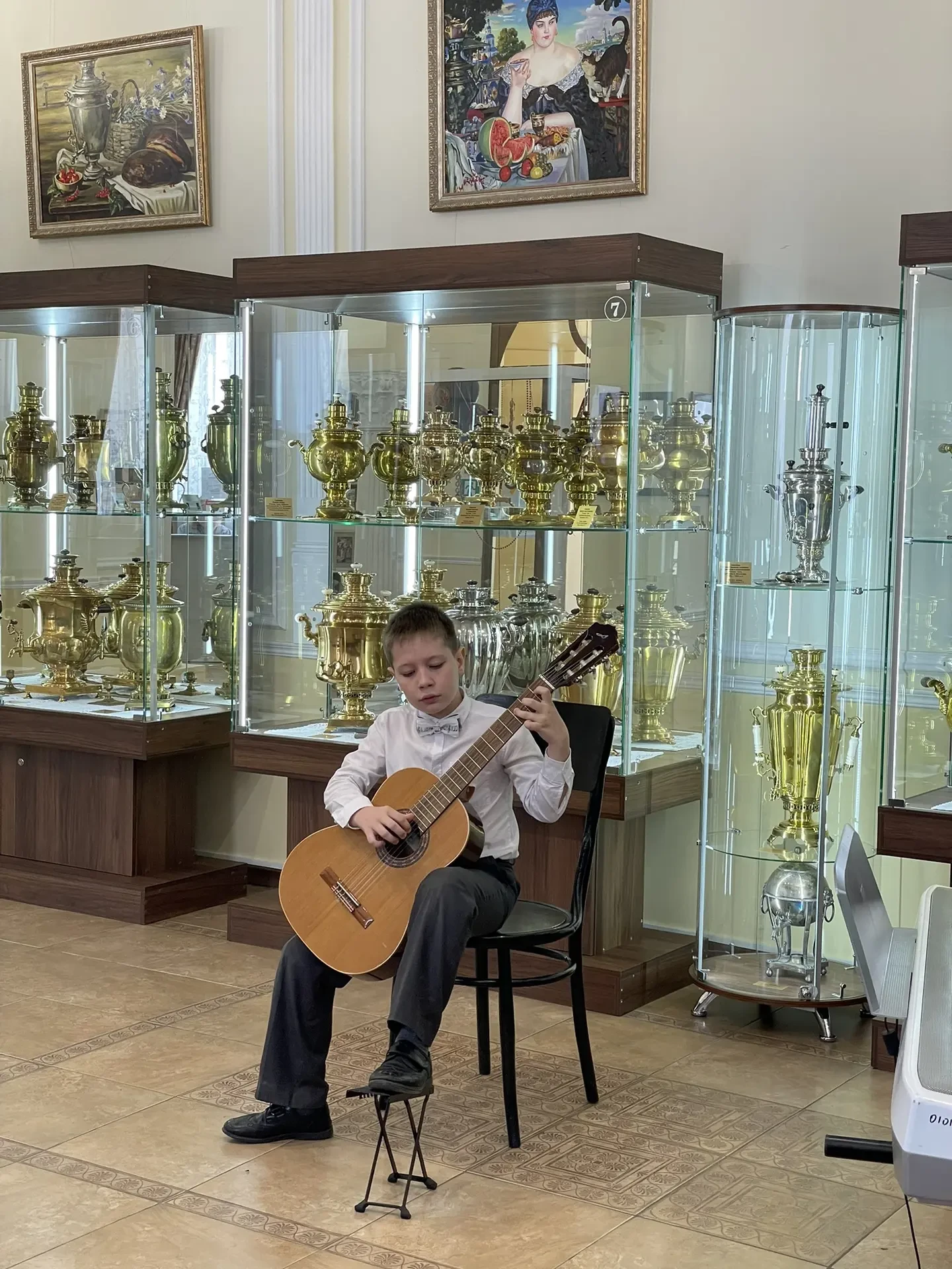 День защиты детей встретили музыкой 🎹🎤🎸новыми знаниями  и чаем из самовара