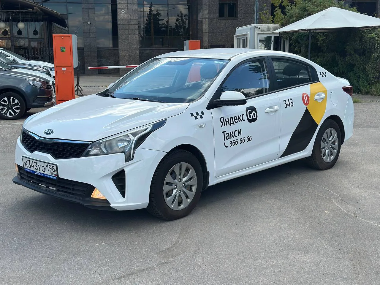 🚙 Модель: Kia Rio 1.6 АТ