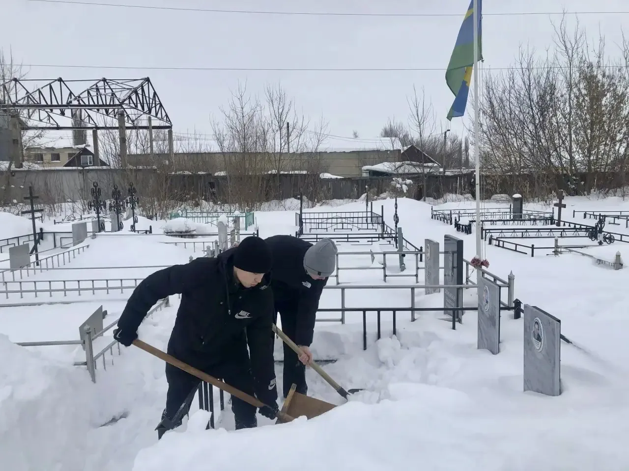 🙏Активисты первичного отделения «Движения Первых», учащиеся первого корпуса имени Героя России А.В.К