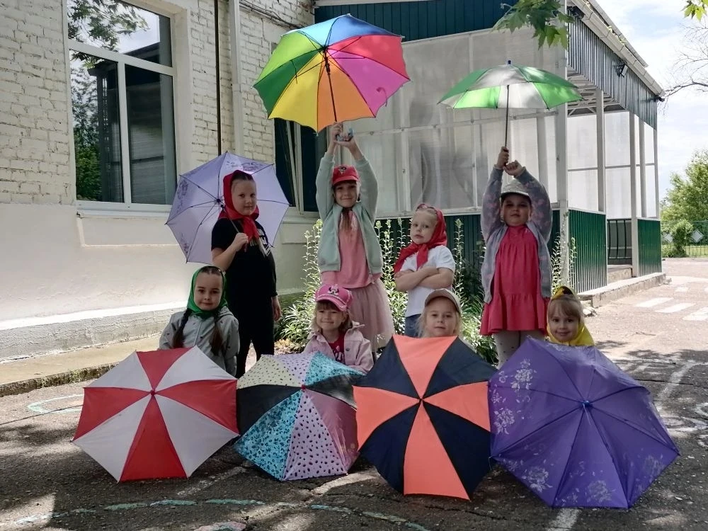 Веселое и счатливое лето в детском саду🥰 Каждый день наполнен радостными событиями и р...