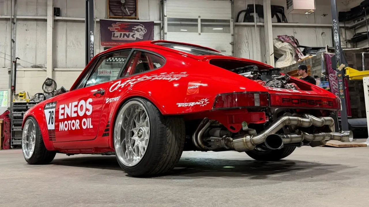 В США собрали Porrari — редкий Porsche 911 SC 1978 года с мотором от Ferrari.

Родной 3,0-литровый д